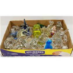BOX OF ASSORTED GLASS ORNAMENTS.