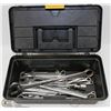 Image 1 : TOOL BOX WITH METRIC WRENCHES