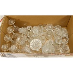 LARGE LOT OF ASSORTED CRYSTAL AND COLLECTIBLE