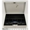 Image 1 : LOCKING CASH BOX WITH KEY. MISC