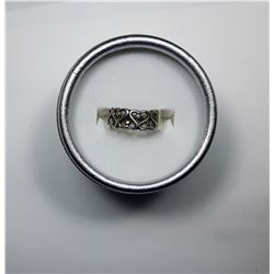 9)  STERLING SILVER CELTIC RING