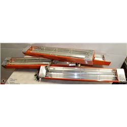 LOT OF 4- 120VOLT 3FT SHOP LIGHTS.