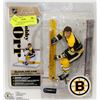 Image 1 : BOBBY ORR MCFARLANE FIGURE - LEGENDS SERIES 3