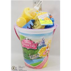 NEW DISNEY PRINCESS BEACH & SAND TOY SET.