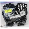 Image 1 : 6PK YOUTH HALLOWEEN GLOVES