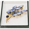 Image 1 : VINTAGE RHINESTONE BROOCH