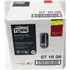 Image 1 : CASE OF 4 NEW TORK SENSOR SOAP DISPENSERS