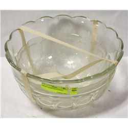 SET OF 3 GLASS PUNCH BOWLS