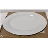 Image 1 : LOT OF 3 NEW 18" OVAL PLATTERS