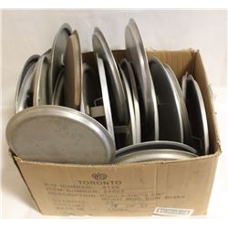 BOX OF ASSORTED SIZED LIDS