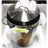 Image 1 : NEW 20QT STOCK POT WITH STEAMER