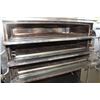 Image 2 : DOYON JET AIR TRIPLE DECK CONVECTION OVEN ON