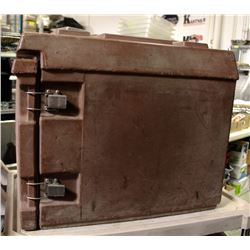 LIGHT BROWN VOLLRATH FOOD STORAGE CONTAINER