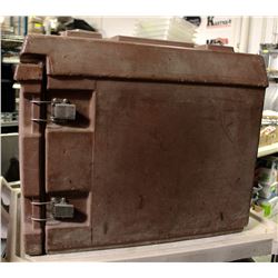 LIGHT BROWN VOLLRATH FOOD STORAGE CONTAINER