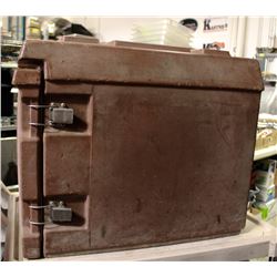 LIGHT BROWN VOLLRATH FOOD STORAGE CONTAINER