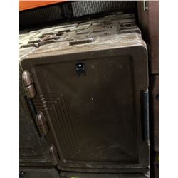 LARGE CAMBRO BEVERAGE CARRIER