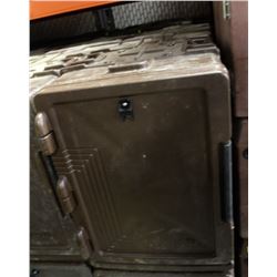 LARGE CAMBRO BEVERAGE CARRIER