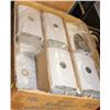 Image 1 : 11 SOAP DISPENSERS,