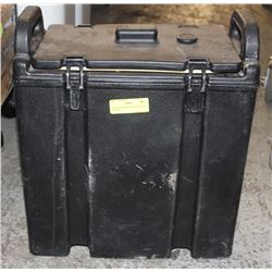 INSULATED BEVERAGE TRANSPORT CAMBRO