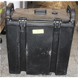 INSULATED BEVERAGE TRANSPORT CAMBRO
