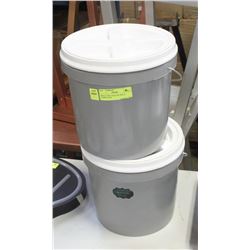 SMALL GREY PAILS W/ WHITE GAMMA LIDS