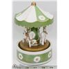 Image 1 : VINTAGE ESTATE MUSICAL CAROUSEL ORNAMENT