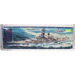 VINTAGE USS NEW JERSEY REVELL MODEL.