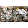 Image 1 : BOX WITH 30 CANNING JARS, LIDS & RUBBER RINGS.