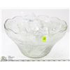 Image 1 : DELUXE ESTATE PUNCH BOWL SET