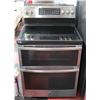 Image 1 : 30" DOUBLE GENERAL ELECTRIC CONVECTION OVEN