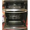 Image 3 : 30" DOUBLE GENERAL ELECTRIC CONVECTION OVEN