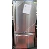 Image 1 : GE 20.9 CUFT BOTTOM FREEZER FRIDGE