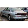 Image 2 : 1995 OLDSMOBILE AURORA 4 DOOR