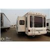 Image 5 : 2003 MONTANA 5TH WHEEL 2955RL