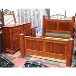 WOOD QUEEN SIZE BEDROOM SUITE INCLS DRESSER,