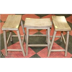 GROUP OF 3 WOOD STOOLS. FURNITURE