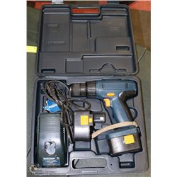 MASTERCRAFT 9.6VOLT REVERSIBLE CORDLESS DRILL