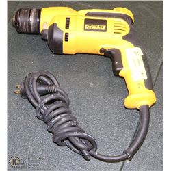 DEWALT 3/8 VSR DRILL