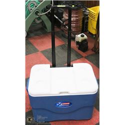 COLEMAN XTREME ICE COOLER ON WHEELS WITH EXPANDING