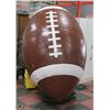 Image 1 : 8' INFLATABLE FOOTBALL ON PEDESTAL WITH BLOWER IN