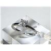 Image 3 : 28) 10KT WHITE GOLD DIAMOND RING SIZE 6.25