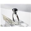 Image 2 : 31) 10KT WHITE GOLD BLACK DIAMOND RING SIZE 6.5
