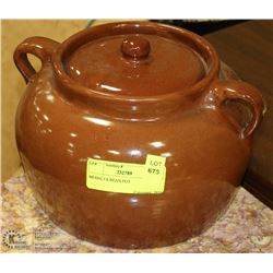 MEDALTA BEAN POT.