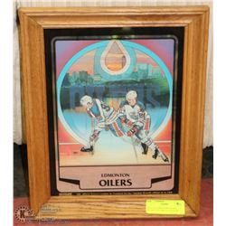 VINTAGE EDMONTON OILERS FRAMED DECORATIVE MIRROR.