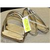 Image 1 : 2 PAIRS OF HORSE STIRRUPS