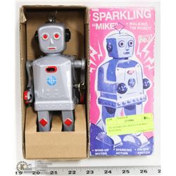 TIN SPARKLING WIND UP ROBOT WITH BOX.
