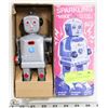 Image 1 : TIN SPARKLING WIND UP ROBOT WITH BOX.