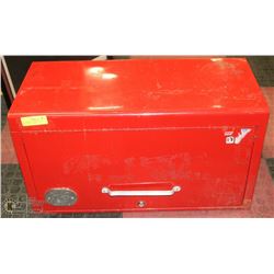 RED "GRIZZLY" 6 DRAWER TOP TOOL CHEST - NO KEY.