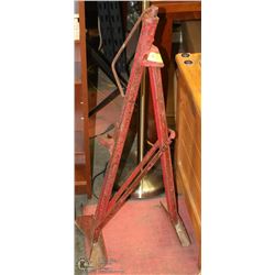 HEAVY DUTY TRUCK JACK