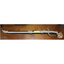 ORNATE SABER WITH HORSE HEAD STYLED HANDLE FULL